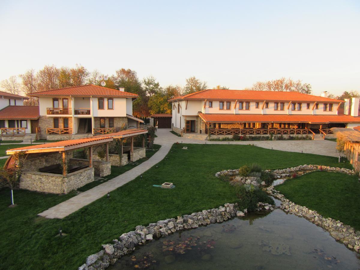 Stara Pliska Complex Ξενοδοχείο Εξωτερικό φωτογραφία